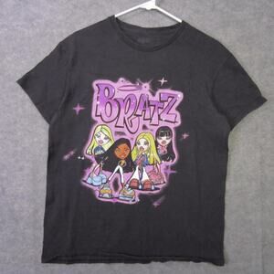 Bratz Shirt Juniors M Black Graphic Tee Cartoon Dolls Short Sleeve Crewneck
